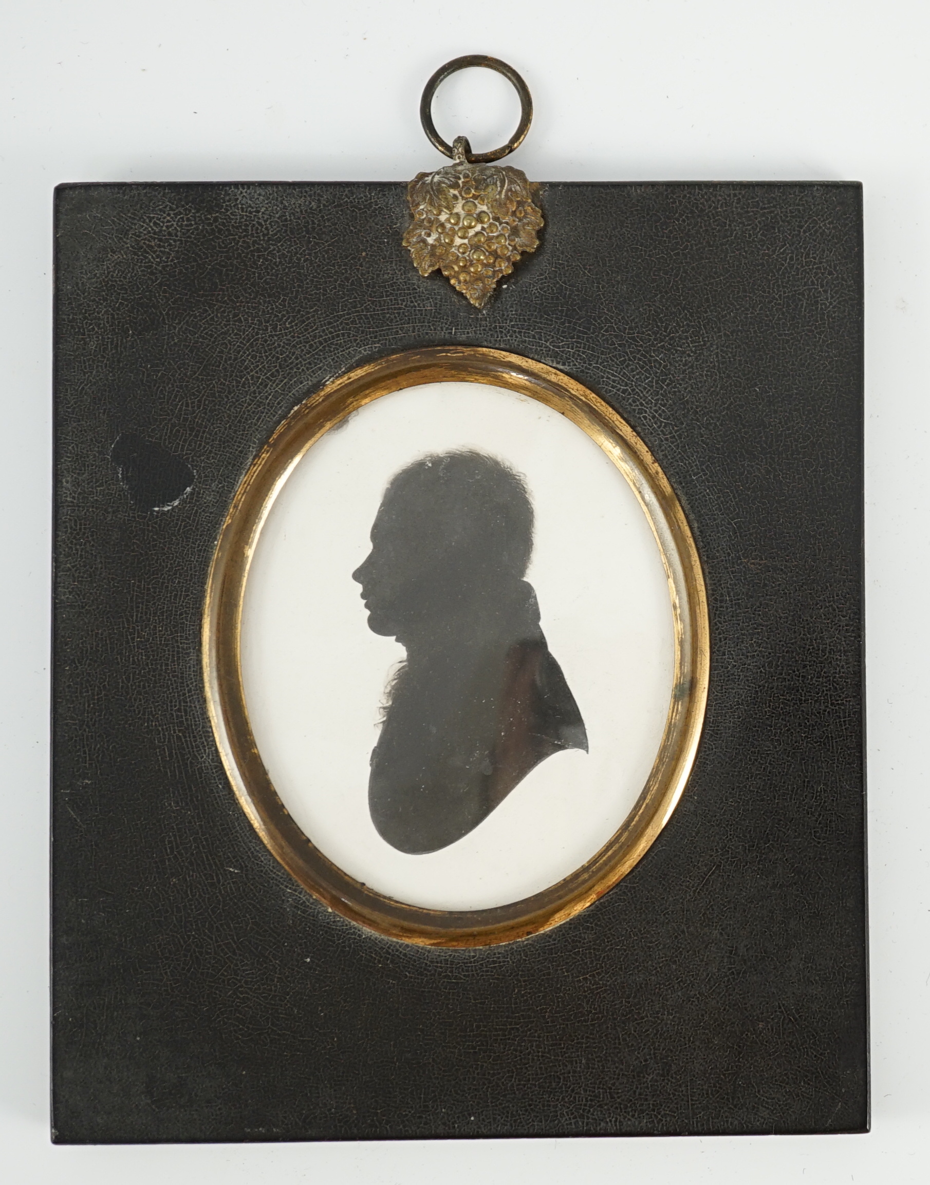 John Miers (1756-1821), Silhouette of a gentleman, painted plaster, 8 x 6.5cm.